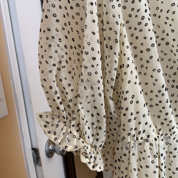 Dress - Picture 5 of 5